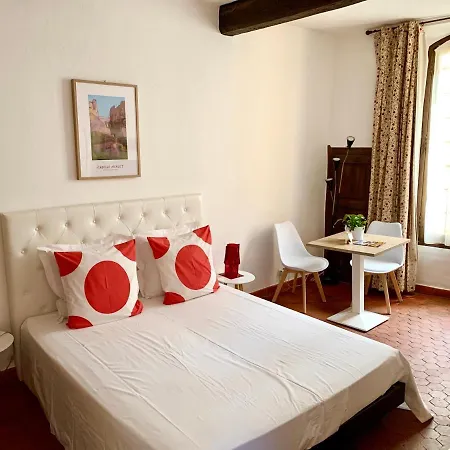 Le 1835, Rouge-corail Apartment Moustiers-Sainte-Marie